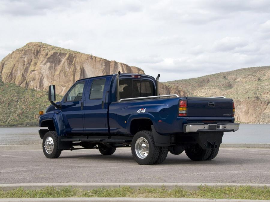 Chevrolet Kodiak C4500 Crew Cab Pickup 2006 года  (фото 13 из 16)